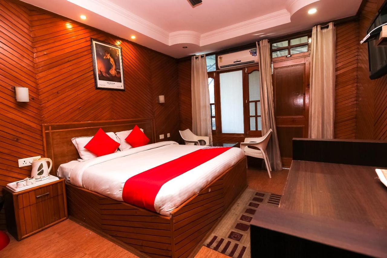 Oyo 8367 Hotel The Woodz Palampur Exterior photo