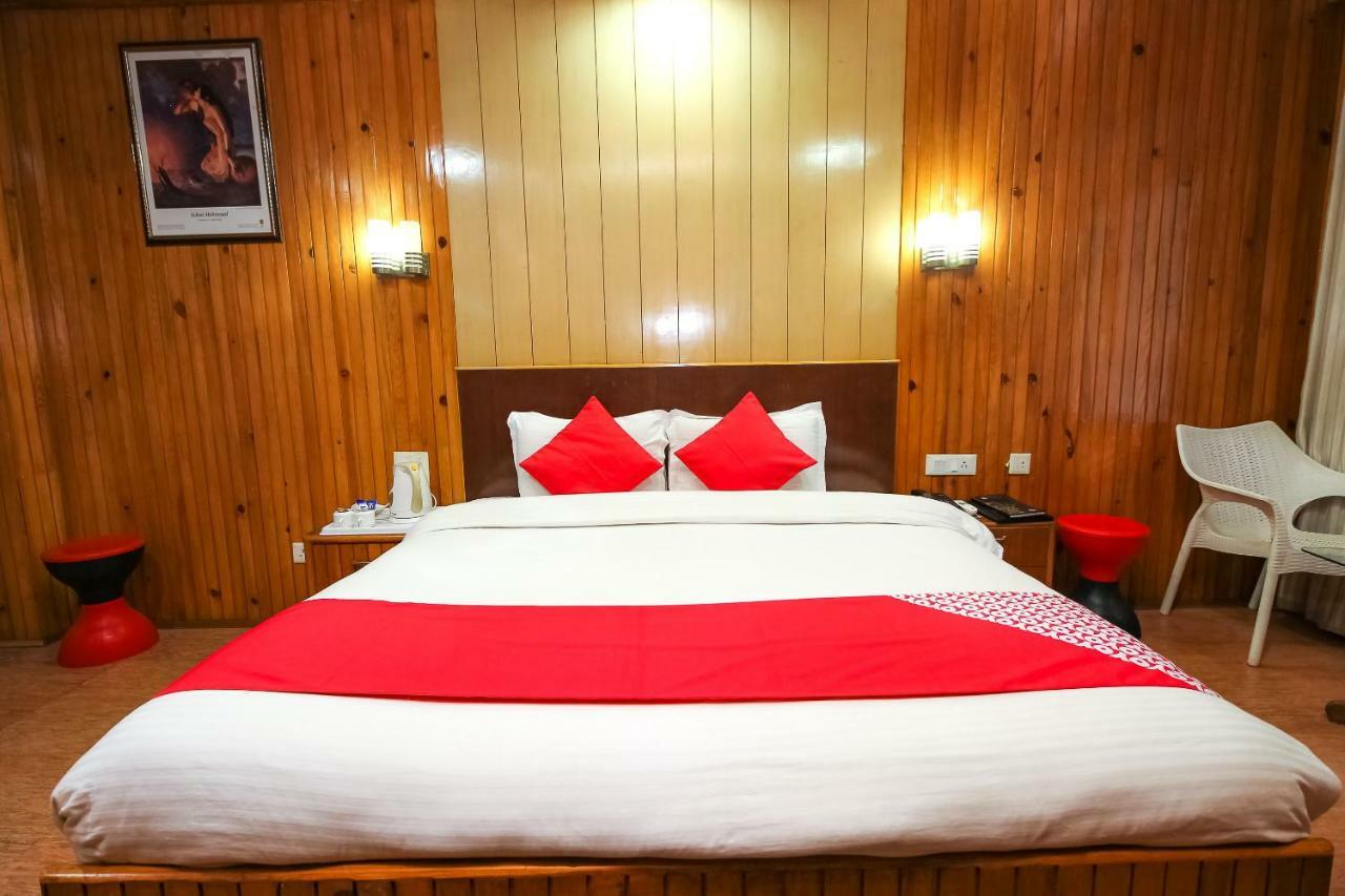 Oyo 8367 Hotel The Woodz Palampur Exterior photo